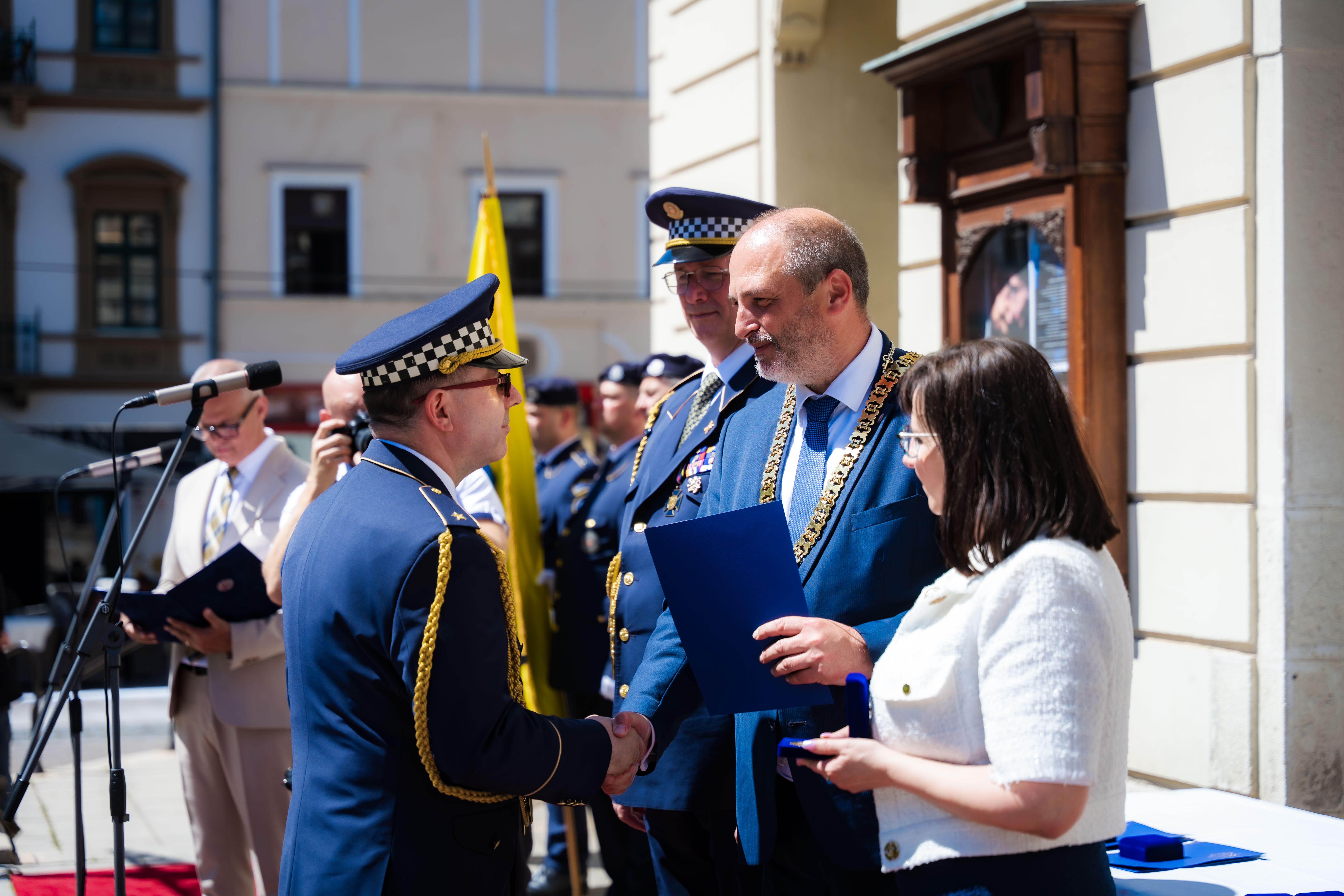 Slavnostne ocenovanie prislusnikov Mestskej policie mesta Kosice -1-123
